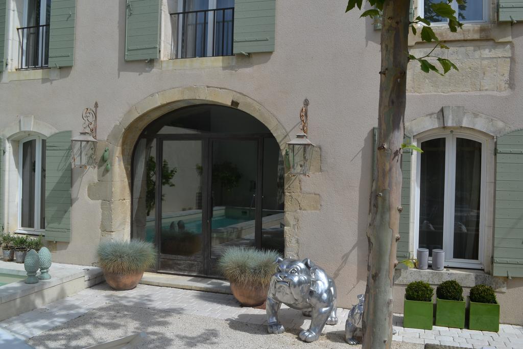 Bed and Breakfast Mas A L'Improviste Maillane Exteriér fotografie